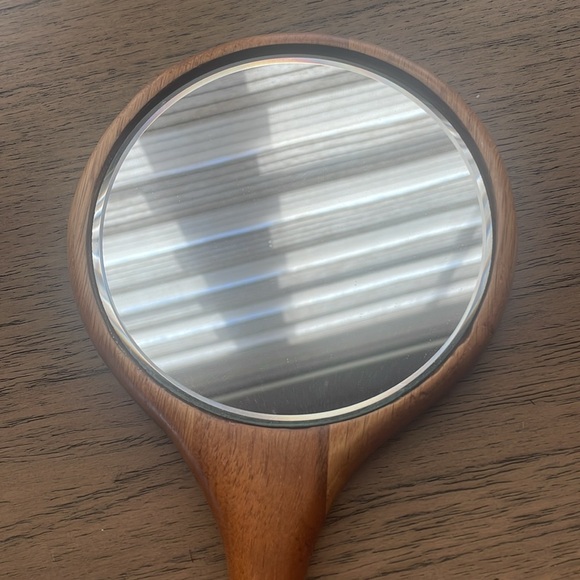 Vintage Solid Wood Handheld Mirror - Picture 2 of 6